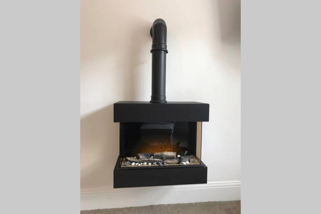 Beautiful 2 Bed Flat In The Heart Of Lynton Devon Appartement Buitenkant foto